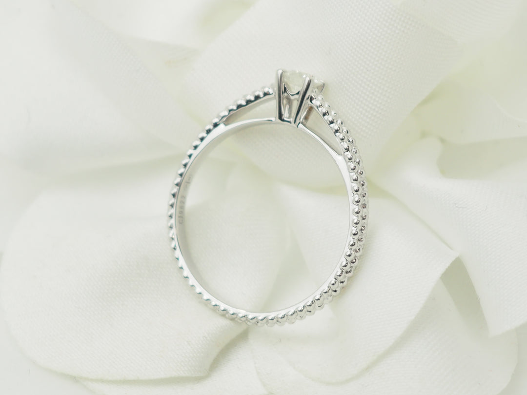 Bague solitaire Mauboussin "Fan du premier jour" en or blanc et diamant