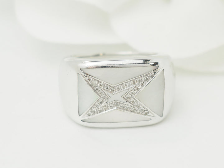Bague Mauboussin "Grande vie" en or blanc, Nacre et diamants