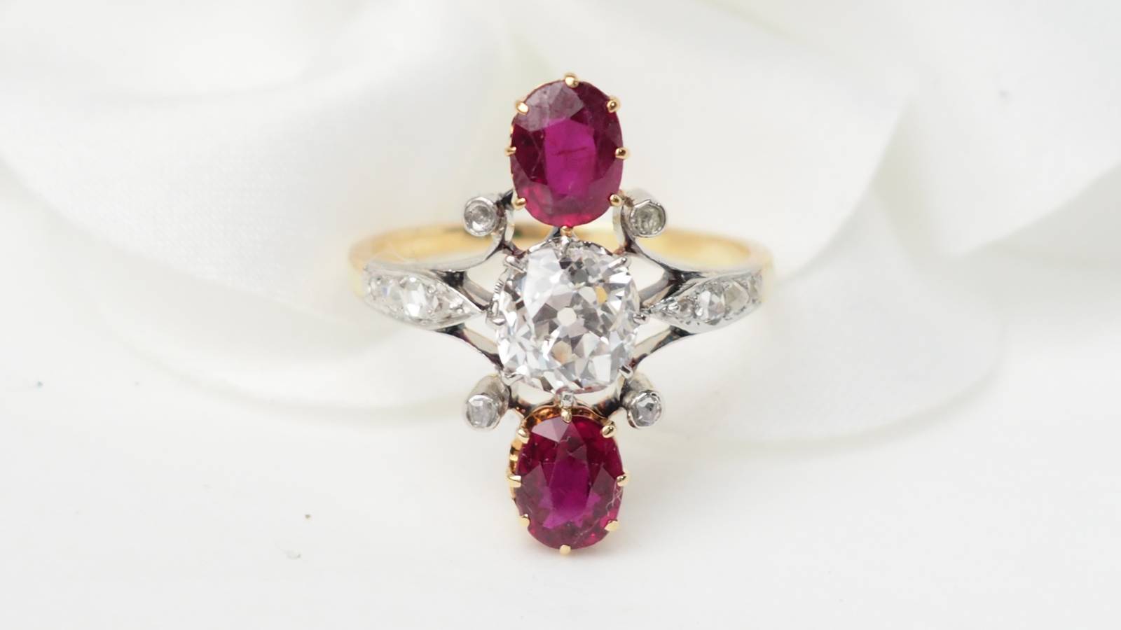 Bague marquise 