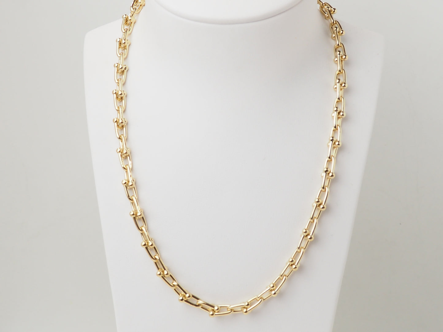 Collier Tiffany & Co en or jaune