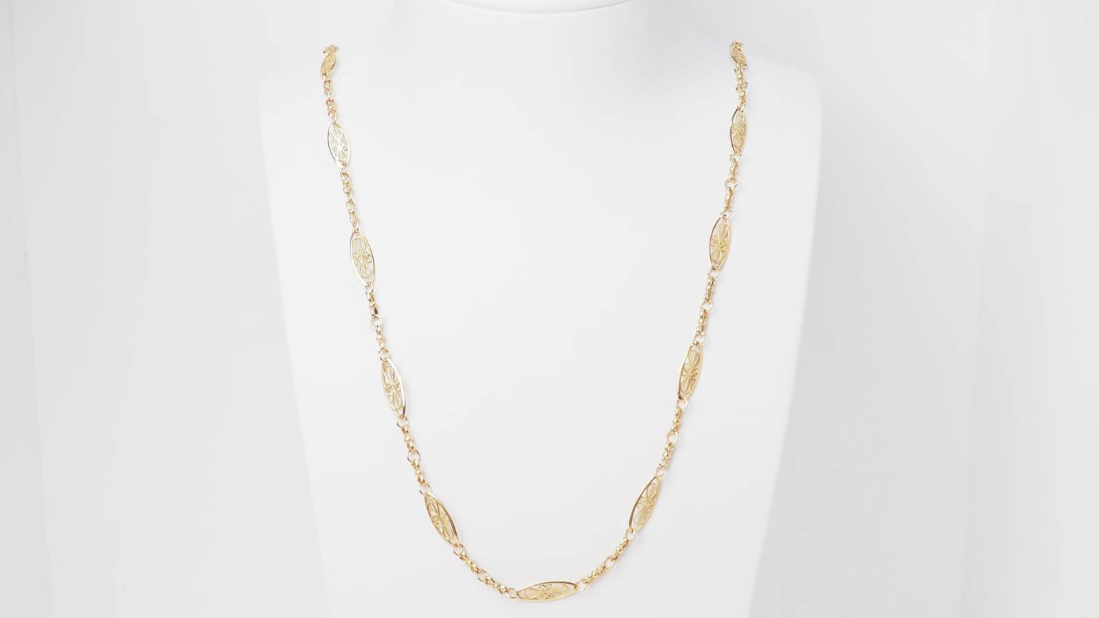 Collier ancien