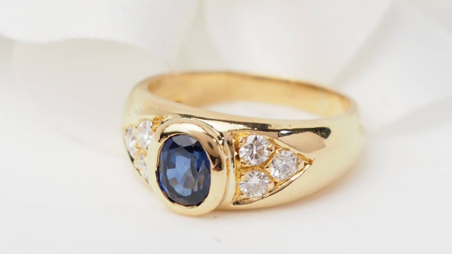 Bague Jonc en or jaune, spinelle bleu et diamants