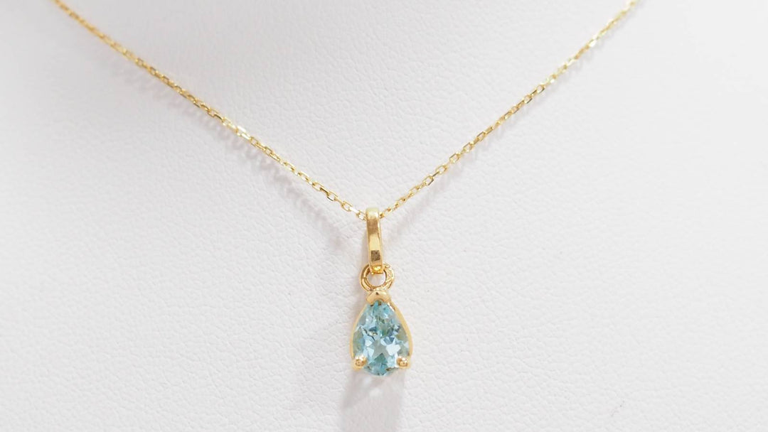 Collier topaze bleue