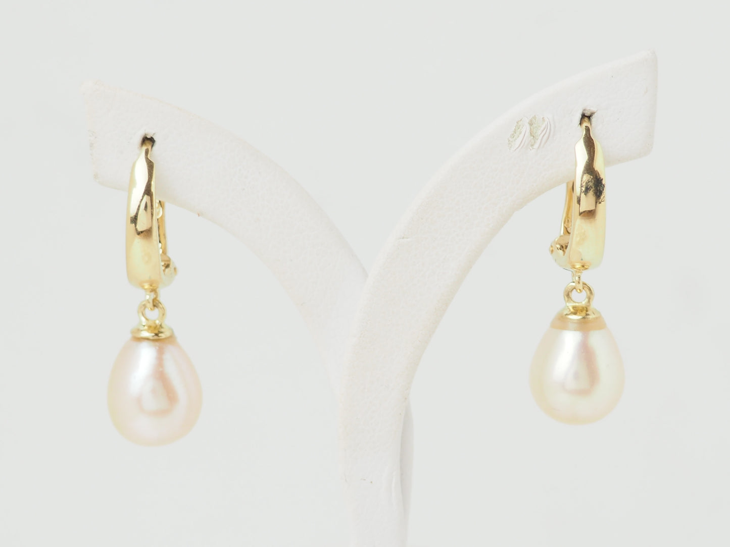 Boucles d’oreilles en Or Jaune et Perles de Culture