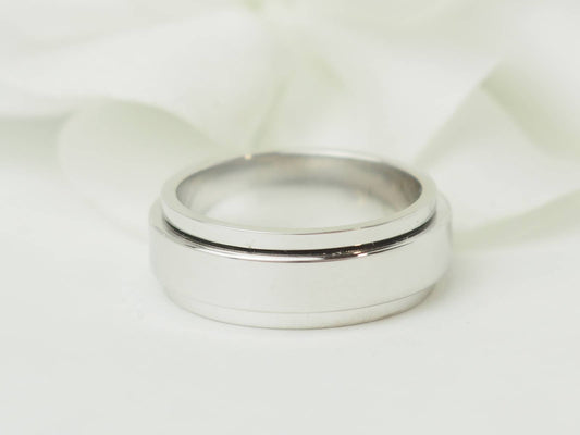 Alliance Piaget Possession en or blanc