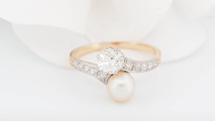 Bague Toi et Moi en or jaune, diamants et perle de culture