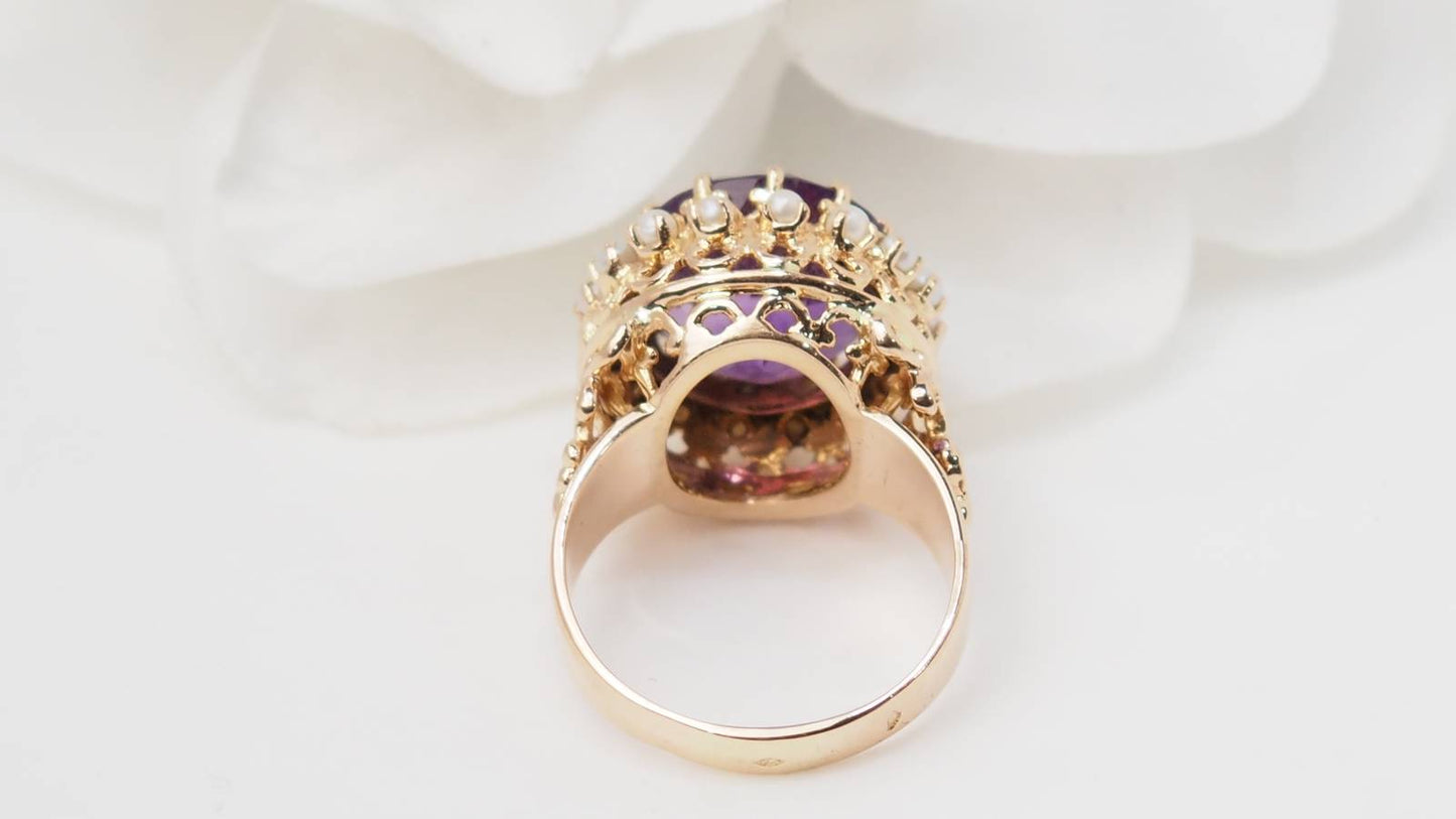 Bague en or rose, améthyste et perles fines