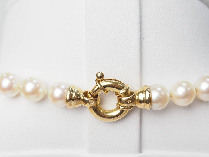 Collier en or jaune et perles d&