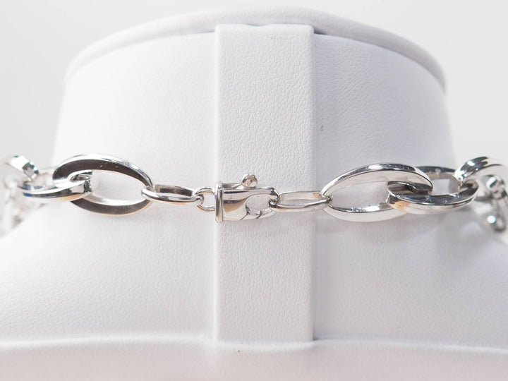 Collier maille ovale en or blanc