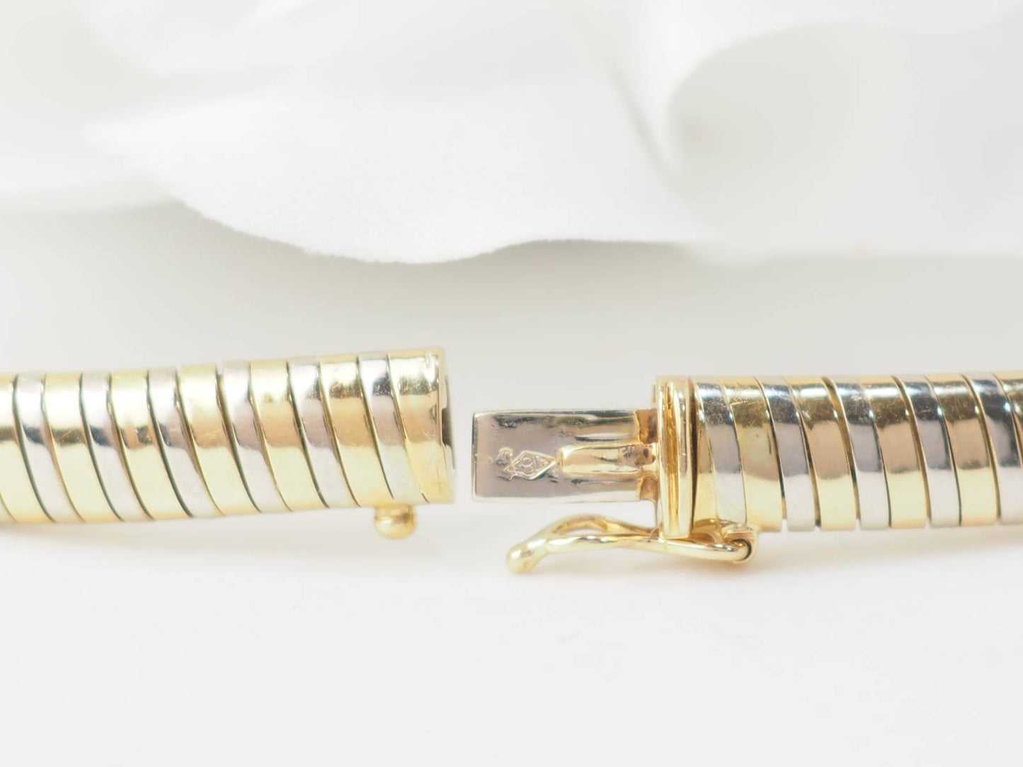 Collier Cartier Tubogas 2 ors