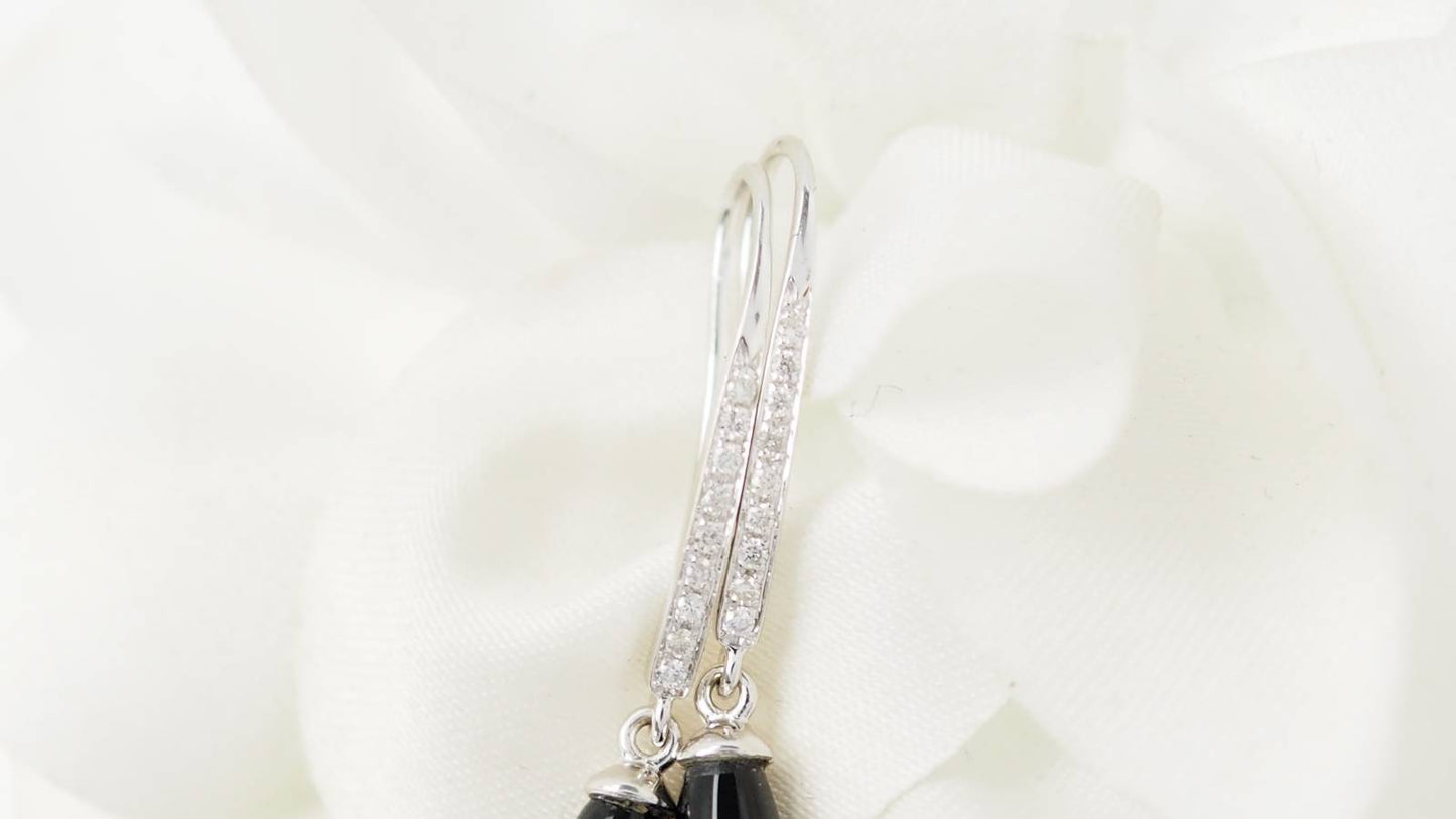 Boucles d'oreille en or blanc, diamants et onyx