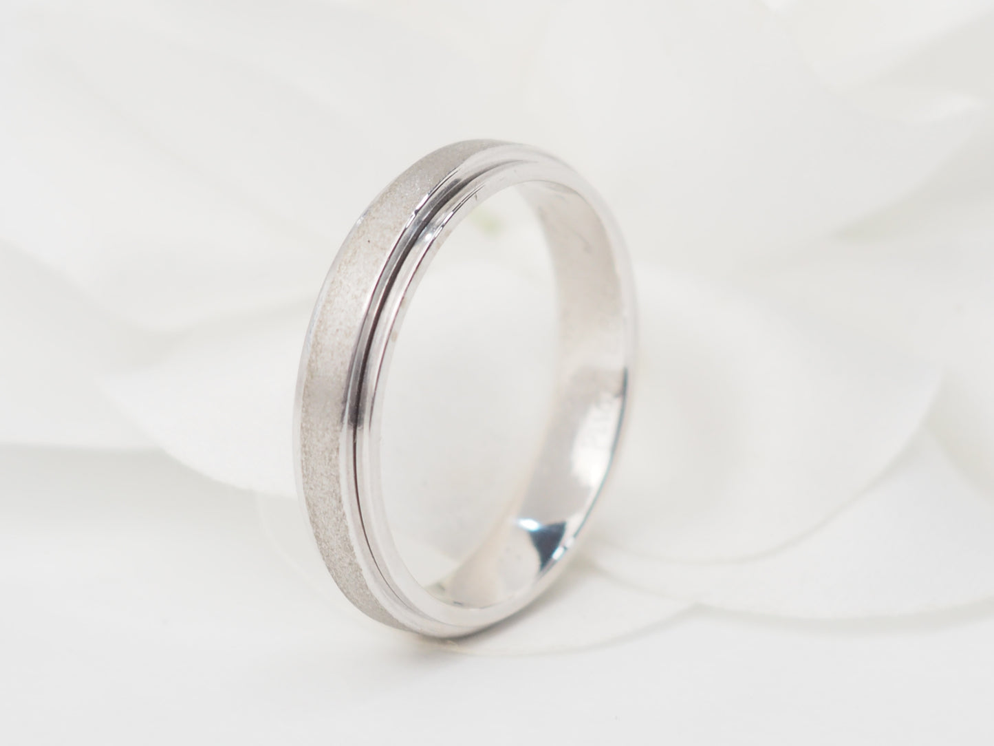 Bague Piaget Possession en or blanc