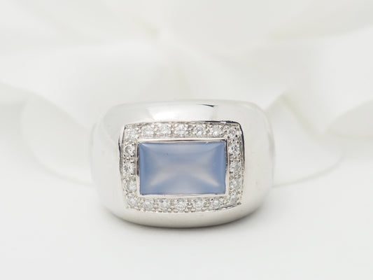 Bague Poiray en or blanc, calcédoine bleue et diamants