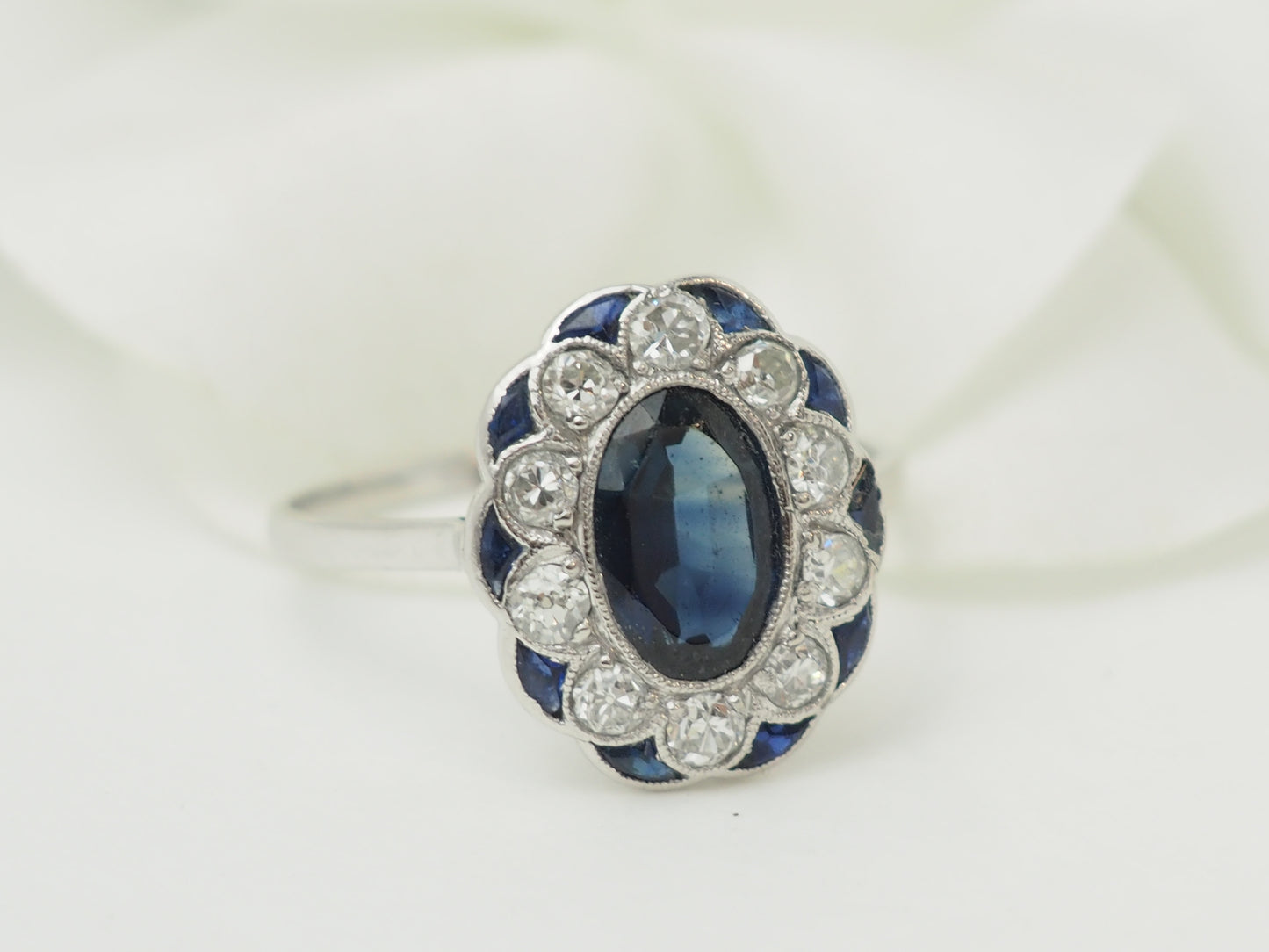 Bague Ancienne Pompadour Saphir Diamants Or Blanc Art Déco – Bijou Vintage Marseille France