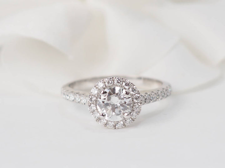 Bague de fiançaille en or blanc 
