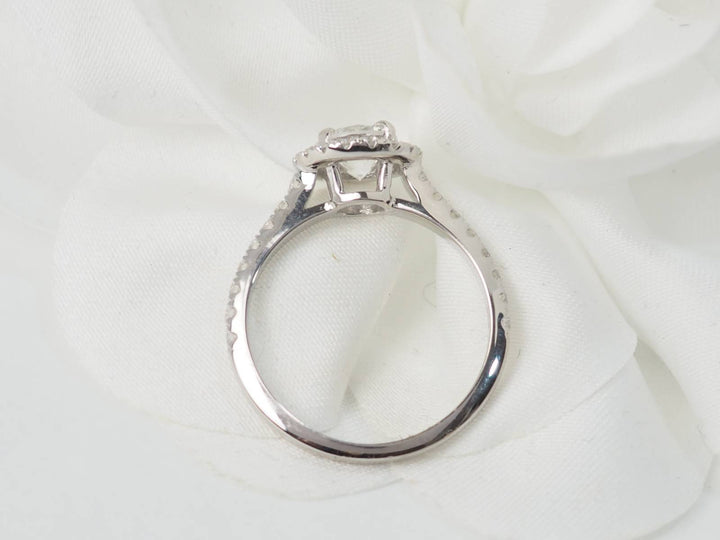 Bague solitaire en or blanc et diamants 0.82ct
