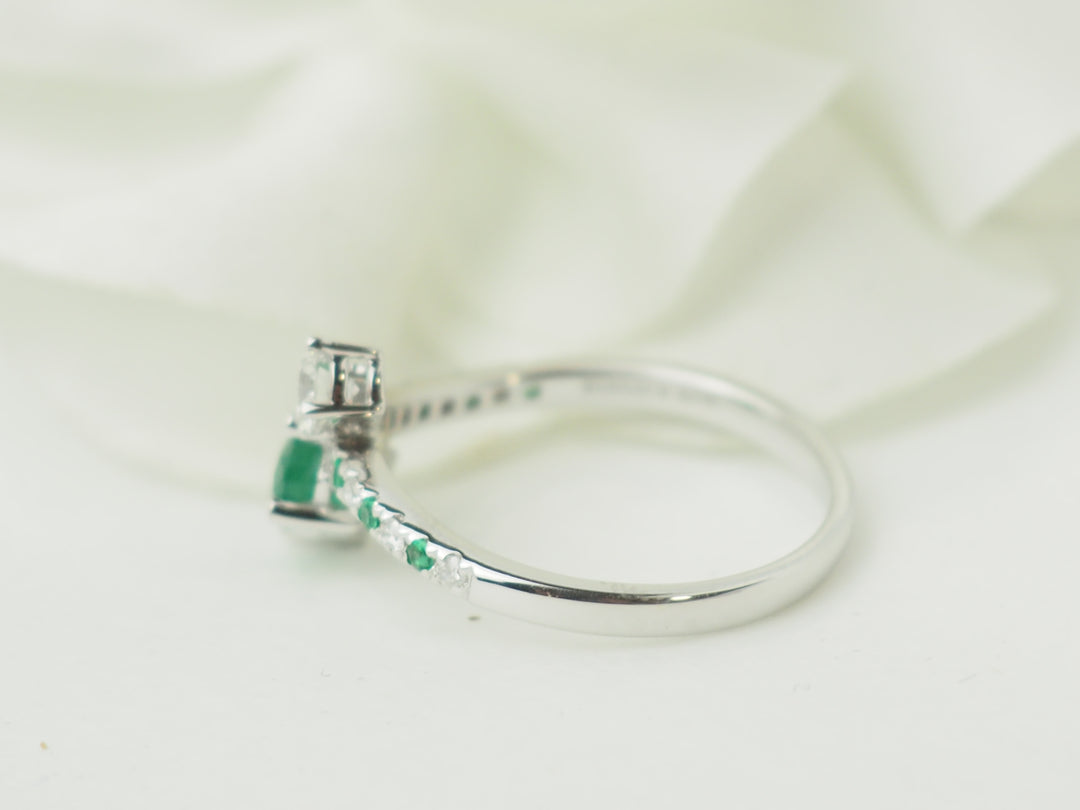 emerald diamond ring white gold
