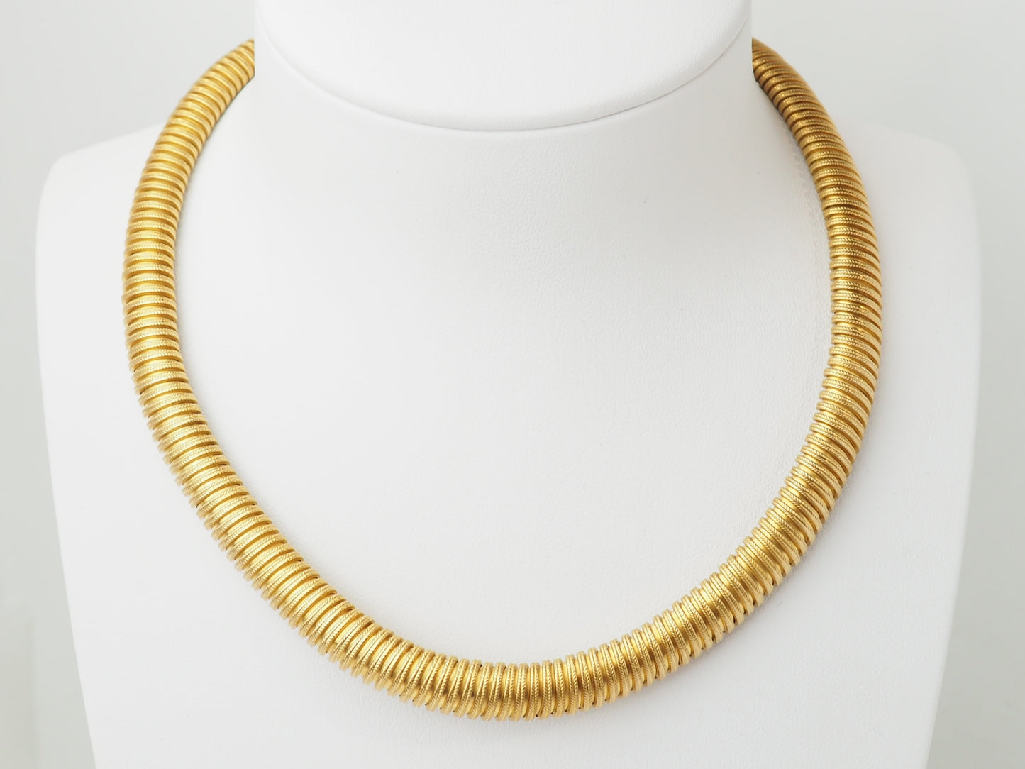 Collier Tubogas Or Jaune 18k Vintage – Collier Luxe Souple