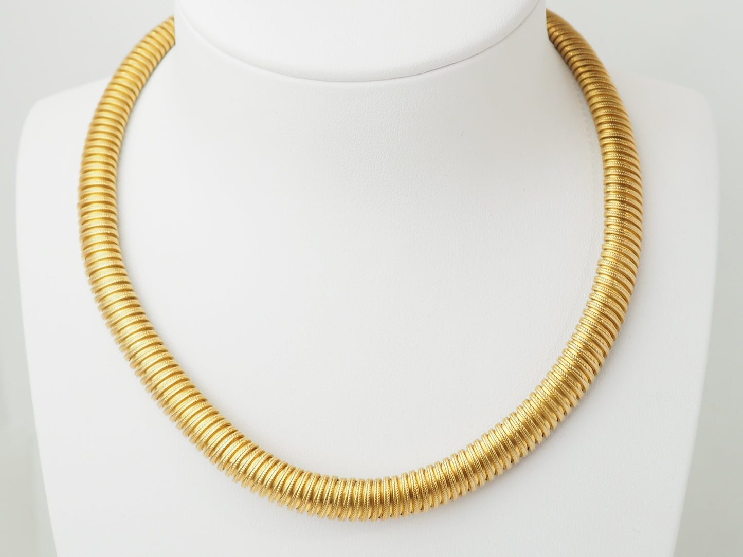 Collier Tubogas Or Jaune 18k Vintage – Collier Luxe Souple