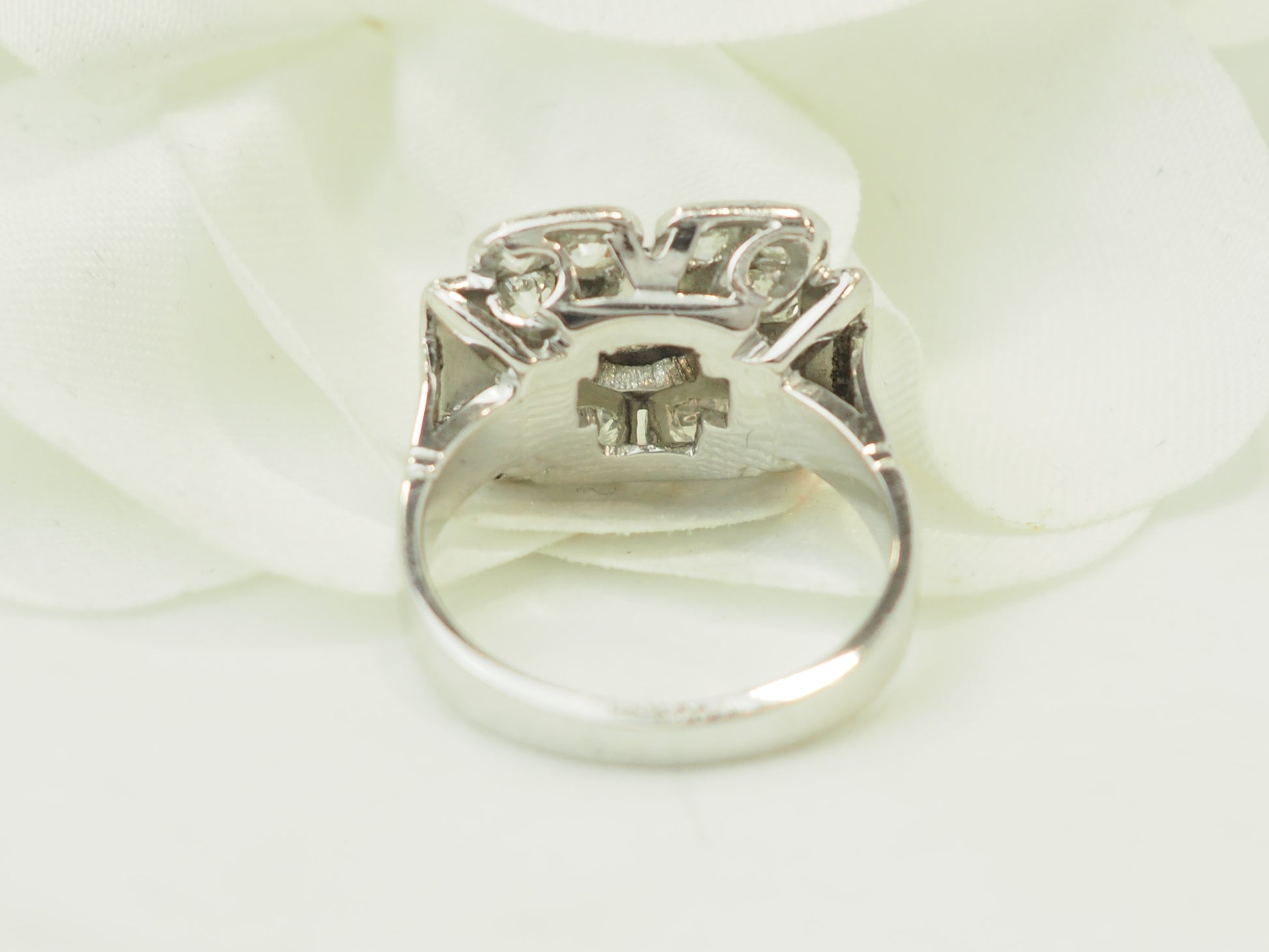 french vintage jewelry