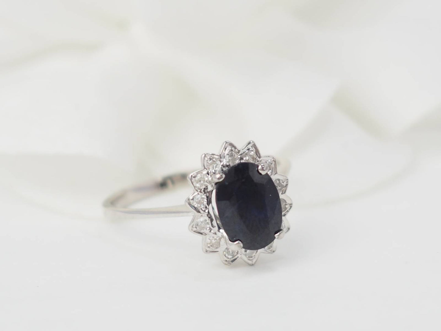 idée de bague avec un saphir 