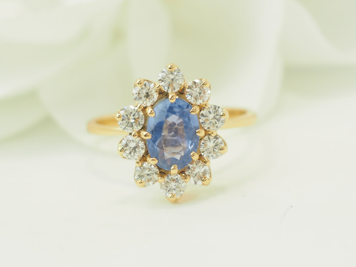 bague de fiançailles saphir