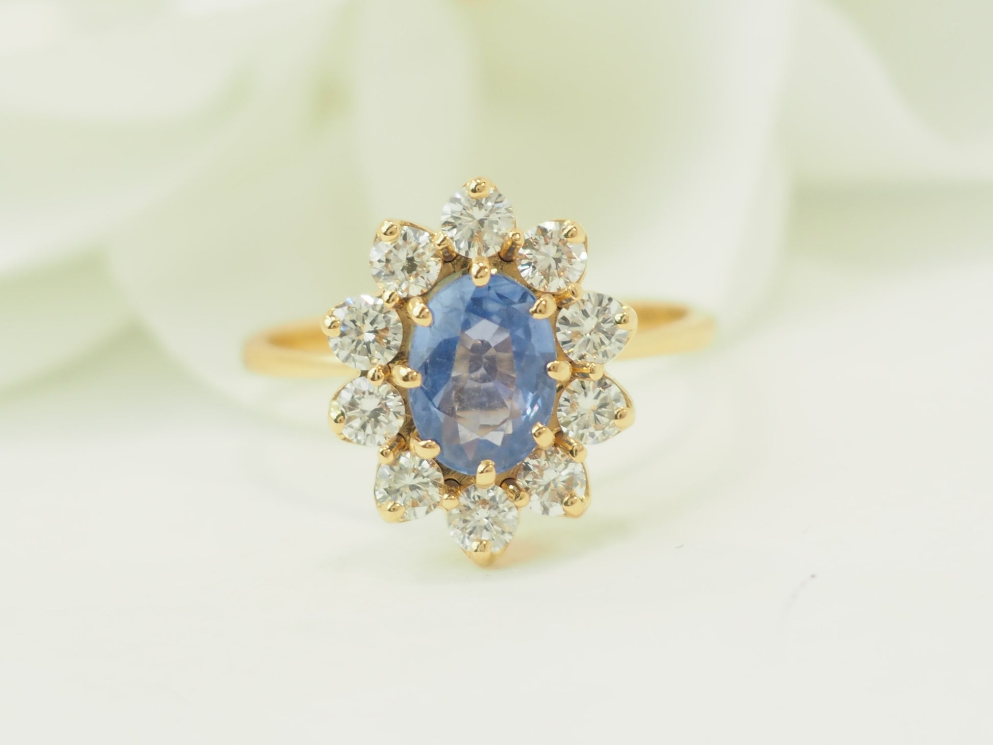 bague de fiançailles saphir