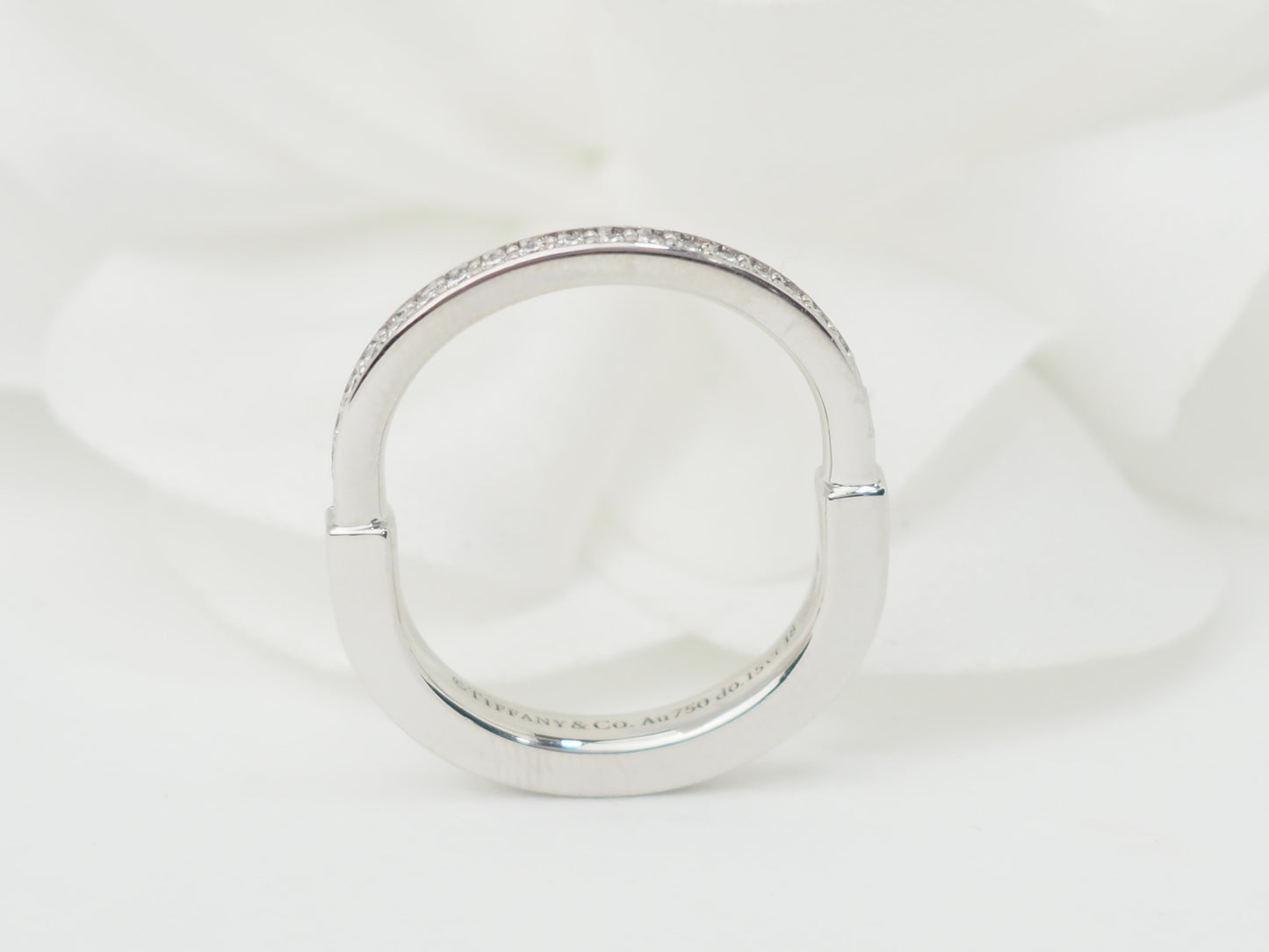 Bague Tiffany & Co en or blanc et diamants