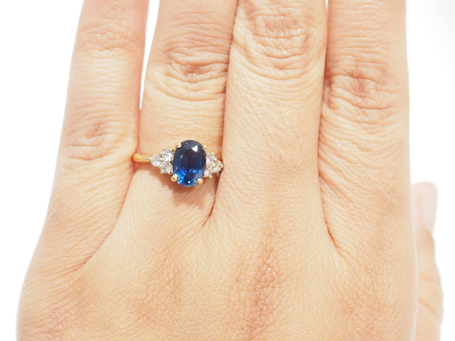 Bague saphir naturel 2,45 ct et diamants en or jaune