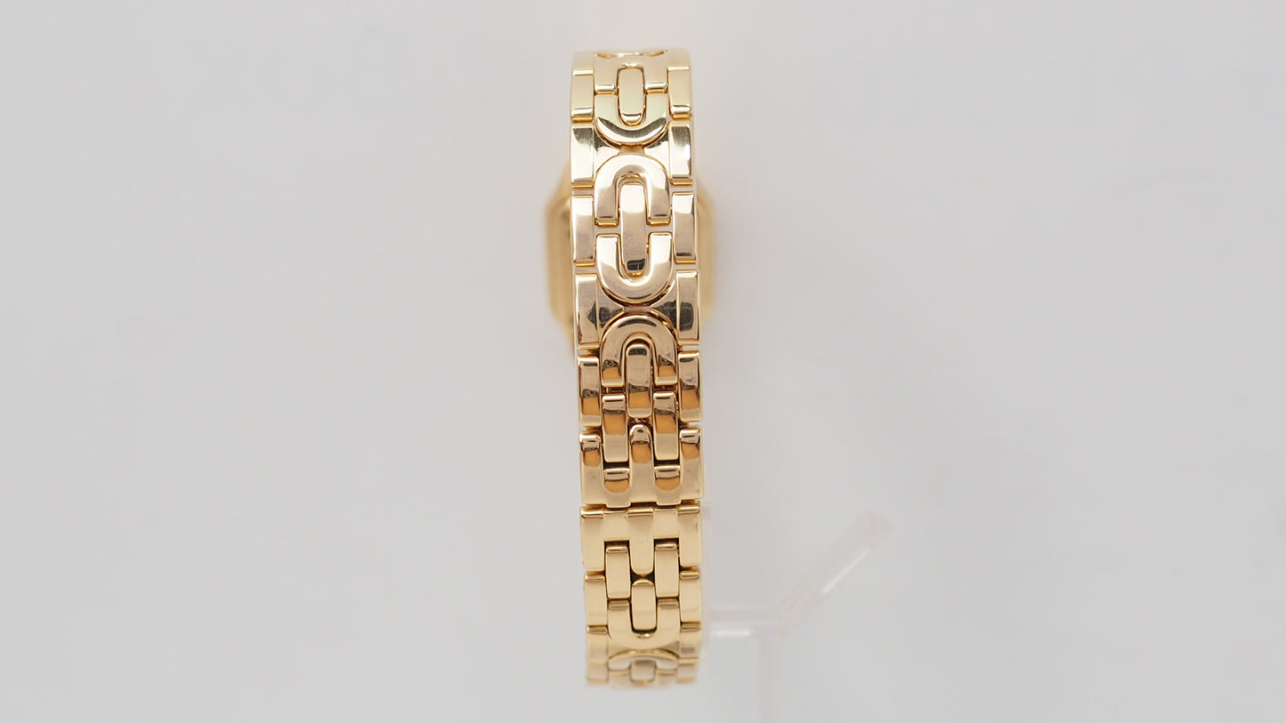 Montre Mini Panthère de Cartier en or jaune