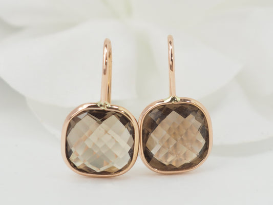 Boucles d'oreilles en or rose et quartz fumé