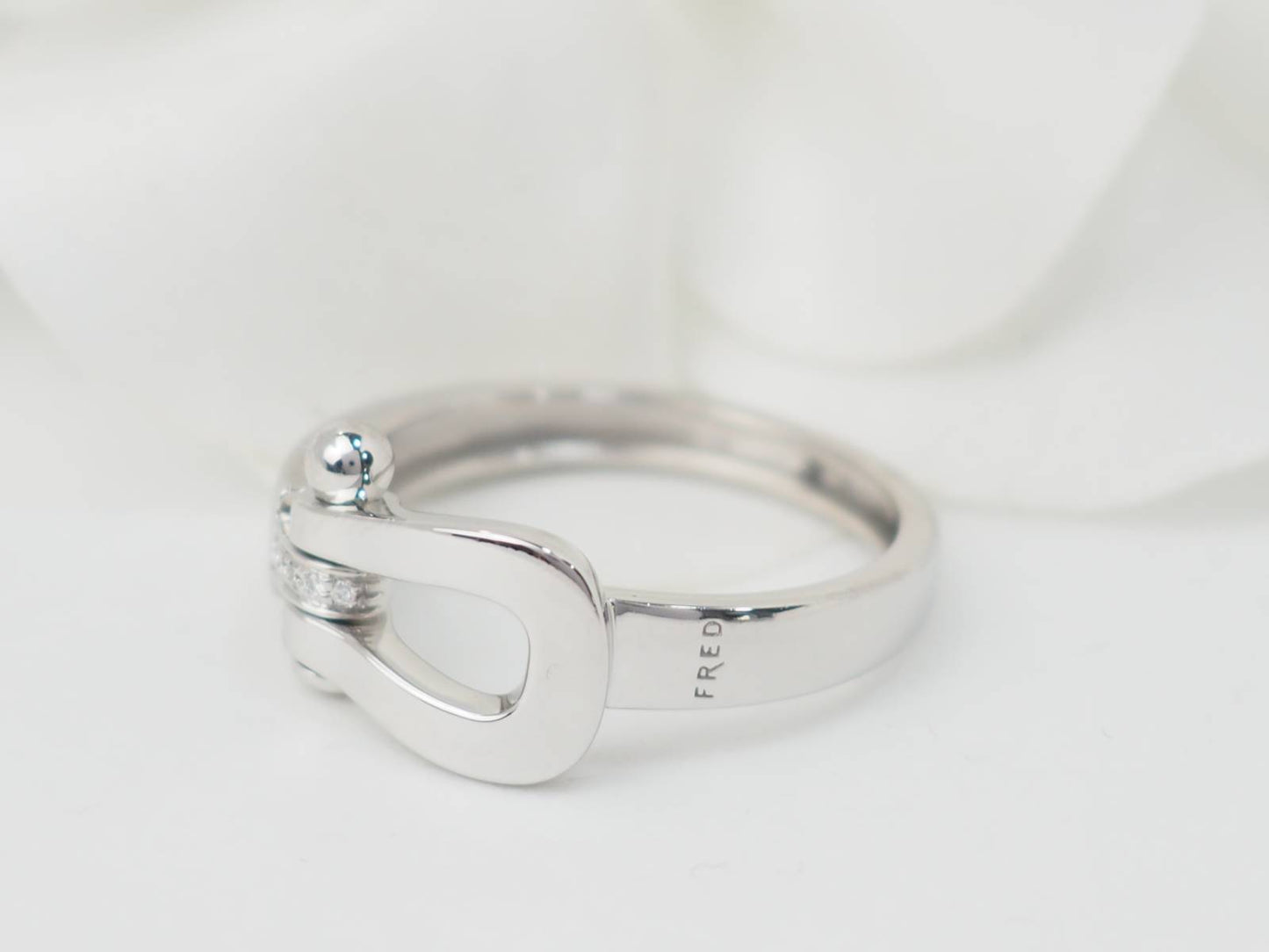 Bague Fred force 10 en or blanc et diamants