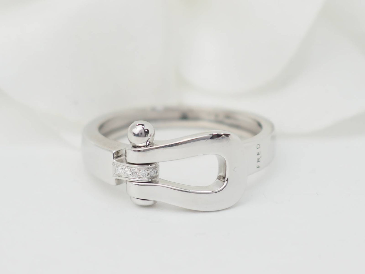 Bague Fred force 10 en or blanc et diamants