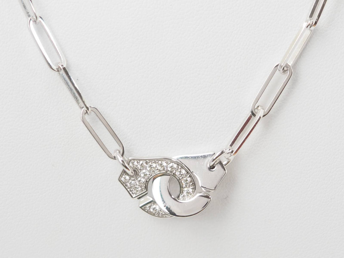 Collier Dinh Van Menottes R12 Or Blanc et Diamants