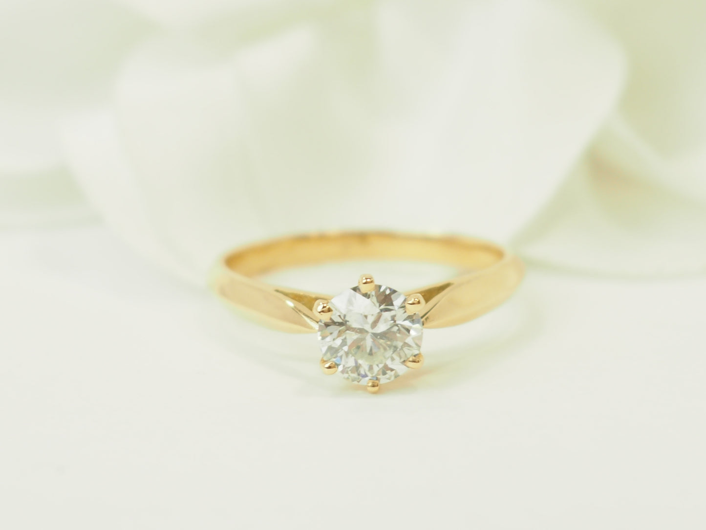 Solitaire diamant 0,74 carat certifié LFG en or jaune