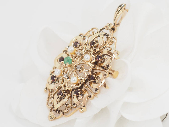 Broche pendentif en or jaune, emeraude et perles de culture