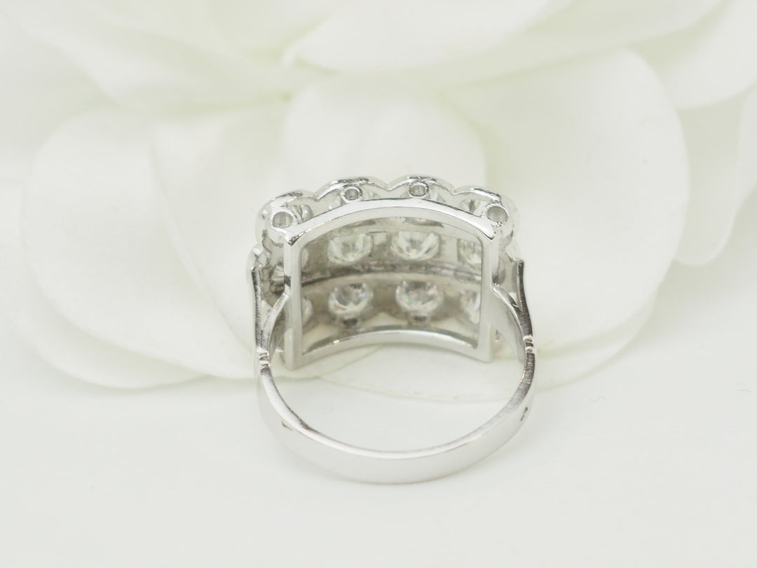 Bague Art Déco en platine sertie de 2 carats de diamants