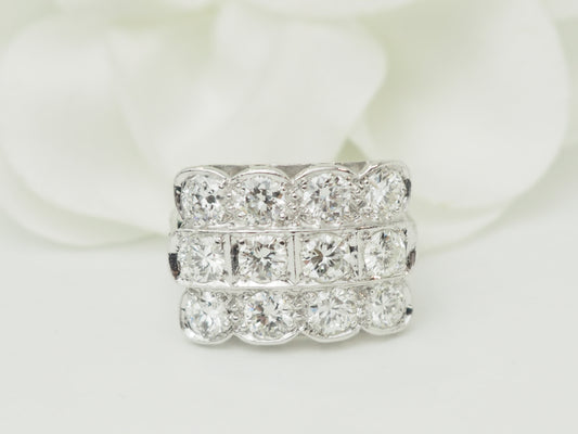 Bague Art Déco en platine sertie de 2 carats de diamants