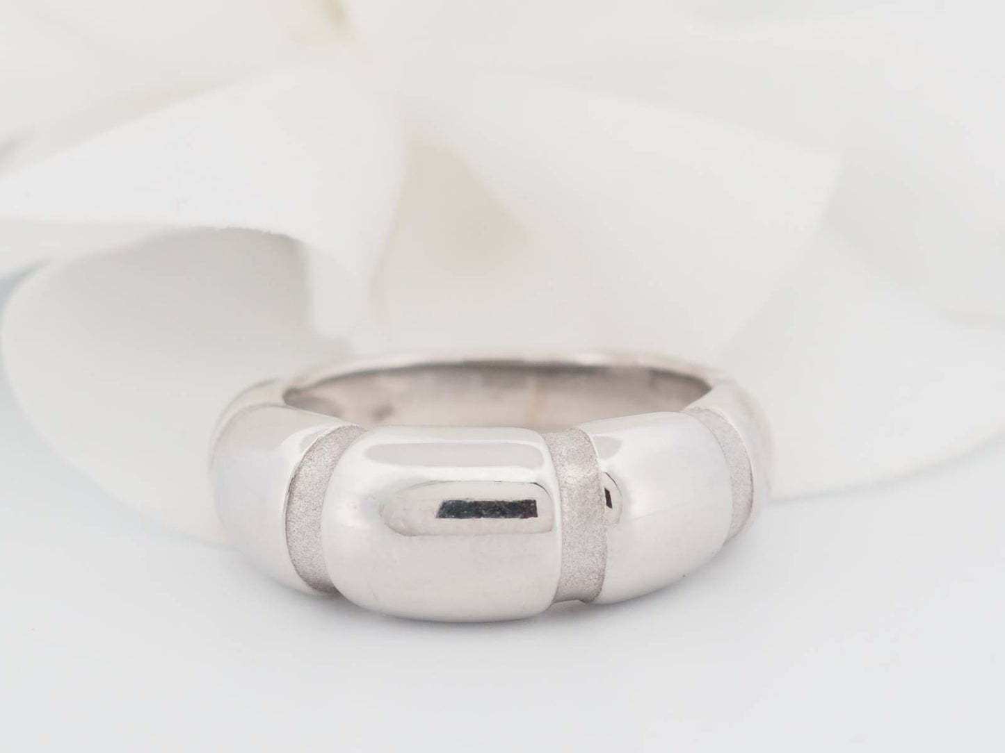 Bague Mauboussin Nadja en or blanc