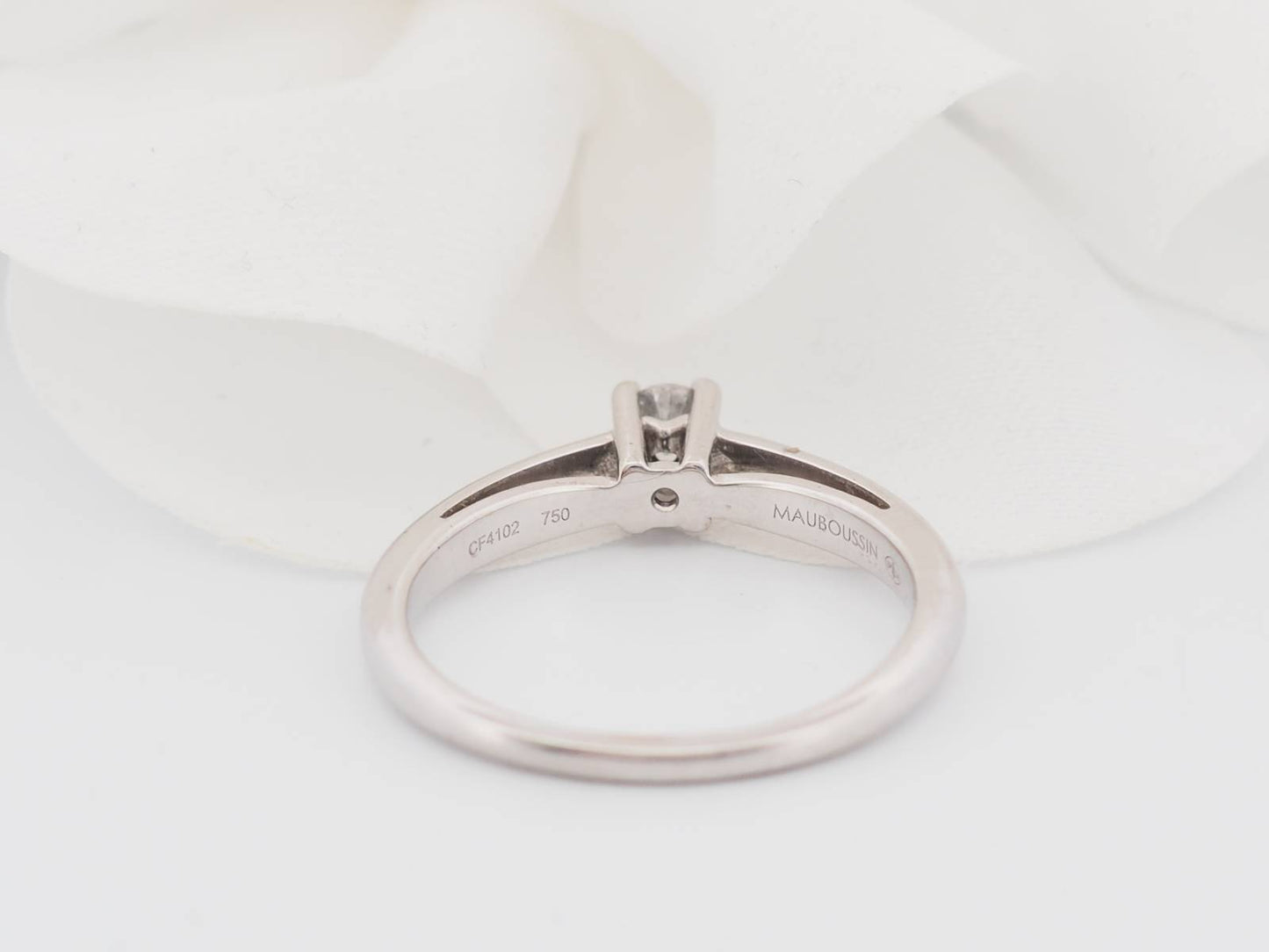 Bague solitaire Mauboussin Sel de ma vie en or blanc et diamant