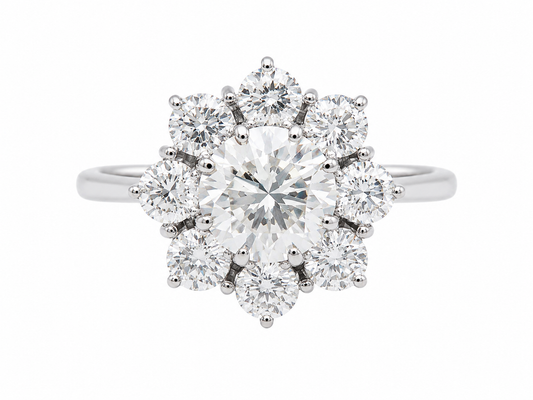 Bague marguerite ancienne en or blanc et diamants – Diamant central 1,80 carat
