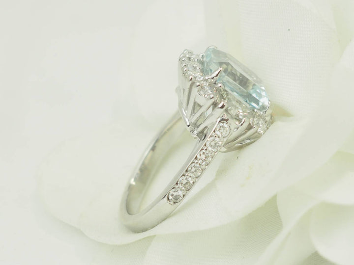 Bague entourage L&