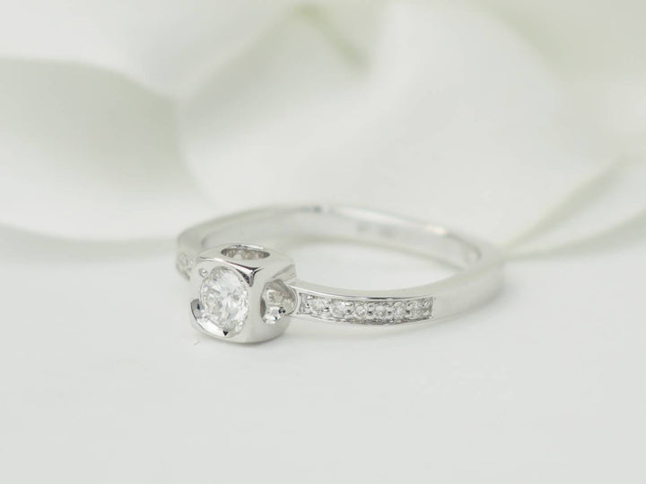 Bague L&