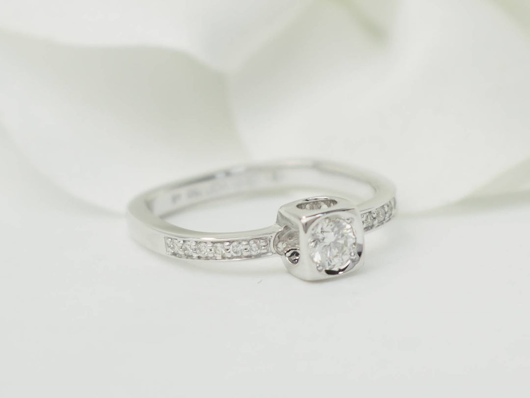 Bague L&