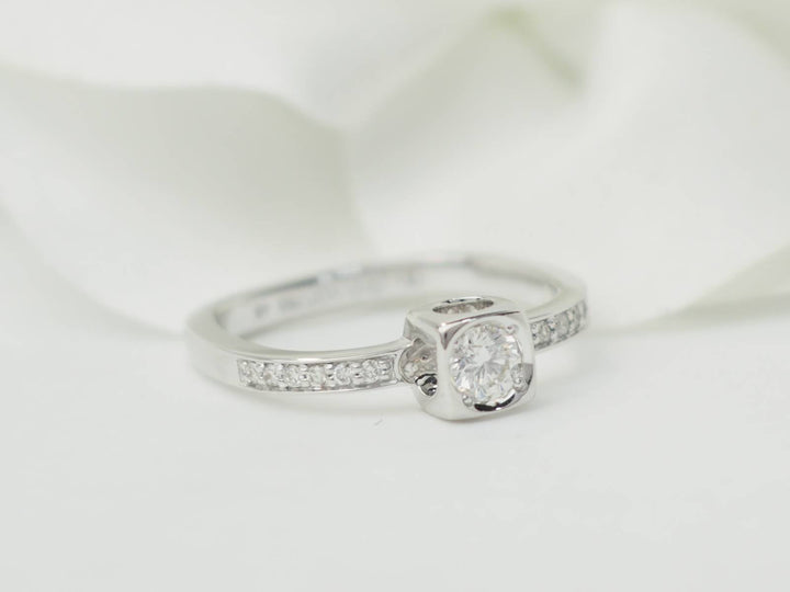 Bague L&