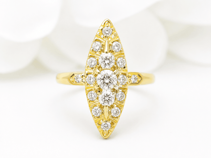 Bague marquise L&