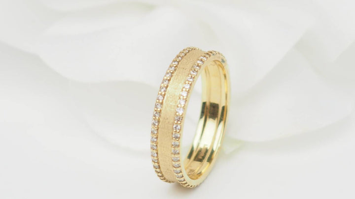 Bague Mauboussin La vie Parisienne en or jaune 18 carats sertie de diamants taille brillant vendue par L&