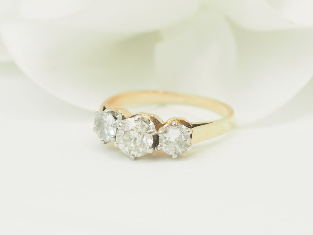 Bague ancienne trilogie L&