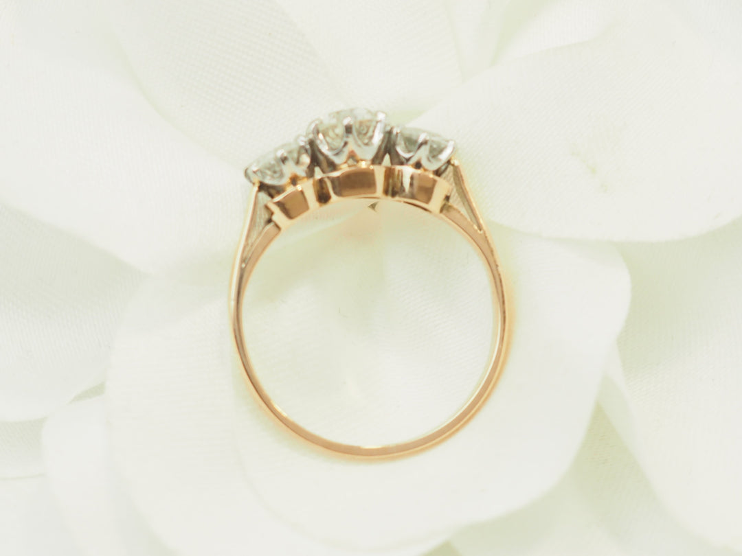 Bague ancienne trilogie L&