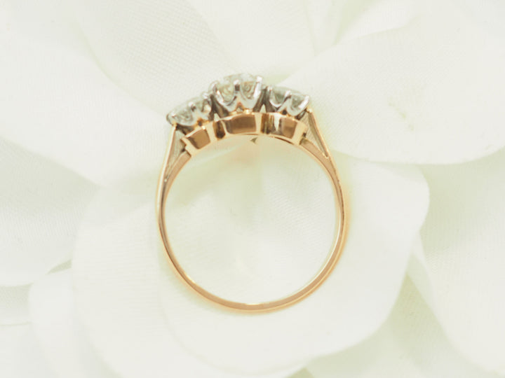 Bague ancienne trilogie L&